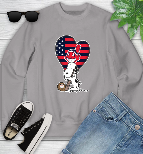 Cleveland Indians MLB Baseball The Peanuts Movie Adorable Snoopy Youth Sweatshirt 4