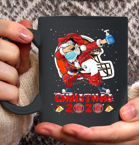 Cleveland Browns Funny Santa Claus Dabbing Christmas 2020 NFL Ceramic Mug 11oz