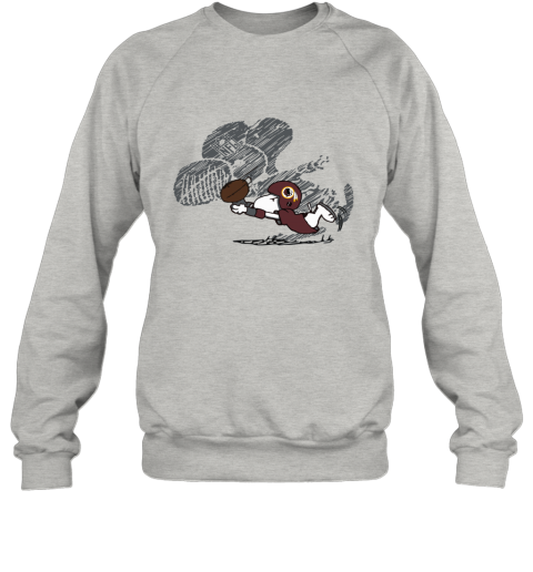 qkx0 washington redskins snoopy plays the football game sweatshirt 35 front ash