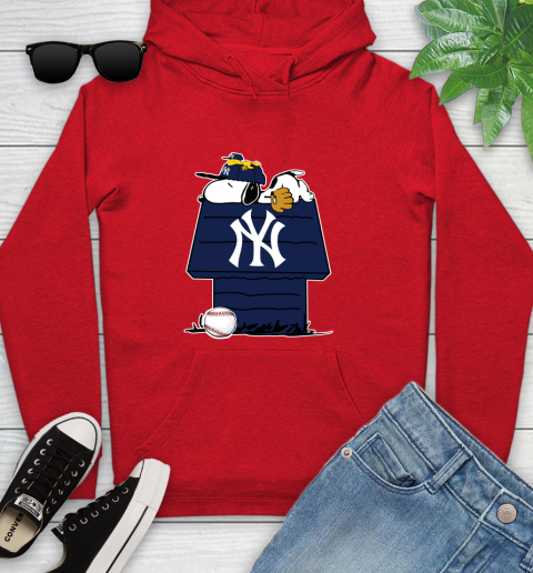 MLB New York Yankees Snoopy Woodstock The Peanuts Movie Baseball T Shirt Youth Hoodie 11