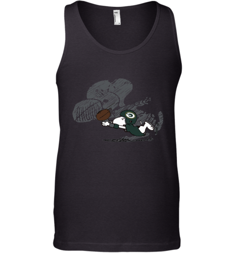 Green Bay Packers Snoopy Plays The Football Game Tank Top