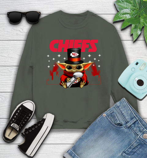 Super Bowl Baby Yoda Loves The Kansas City Chiefs Star Wars NFL Shirts 112