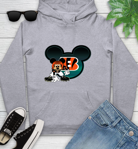 NFL Cincinnati Bengals Mickey Mouse Disney Football T Shirt Youth Hoodie 6