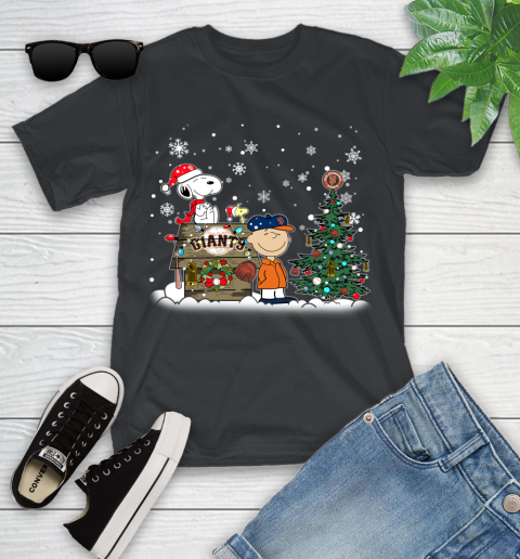 MLB San Francisco Giants Snoopy Charlie Brown Christmas Baseball Commissioner's Trophy Youth T-Shirt