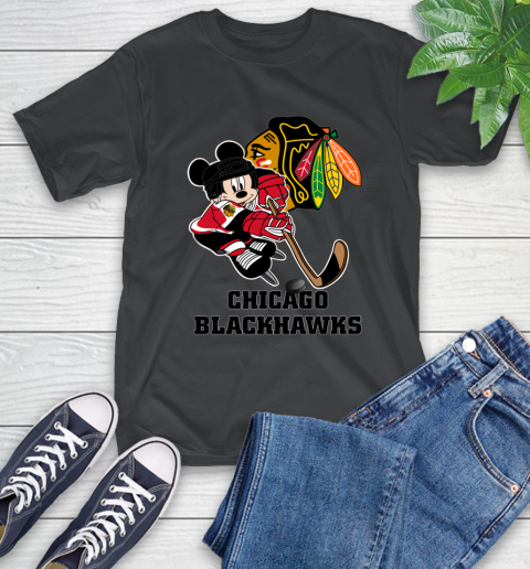 NHL Chicago Blackhawks Stanley Cup Mickey Mouse Disney Hockey T Shirt