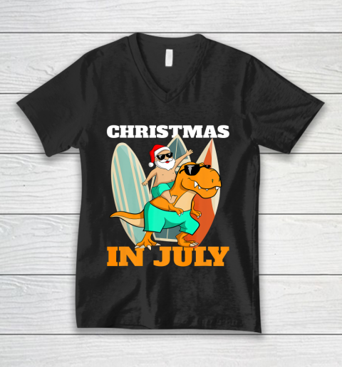 Santa Dinosaur Mid Year Xmas Party Beach Christmas In July V-Neck T-Shirt