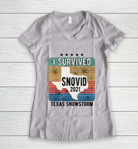 I Survived Snovid 2021 Texas snow Snowstorm Texas Strong Women's V-Neck T-Shirt