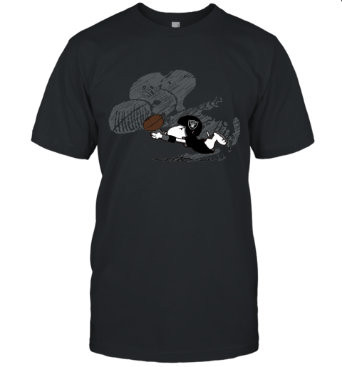 Oakland Raiders Snoopy Plays The Football Game Unisex Jersey Tee