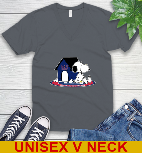 NFL Football New York Giants Snoopy The Peanuts Movie Shirt V-Neck T-Shirt 5