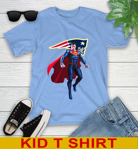NFL Superman DC Sports Football New England Patriots Youth T-Shirt 11