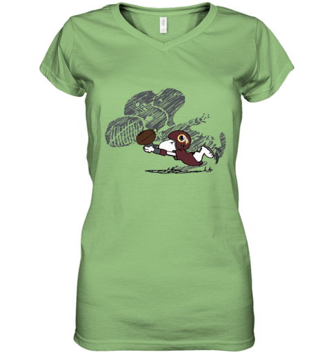 jnwu-washington-redskins-snoopy-plays-the-football-game-women-v-neck-t-shirt-39-front-lime-480px