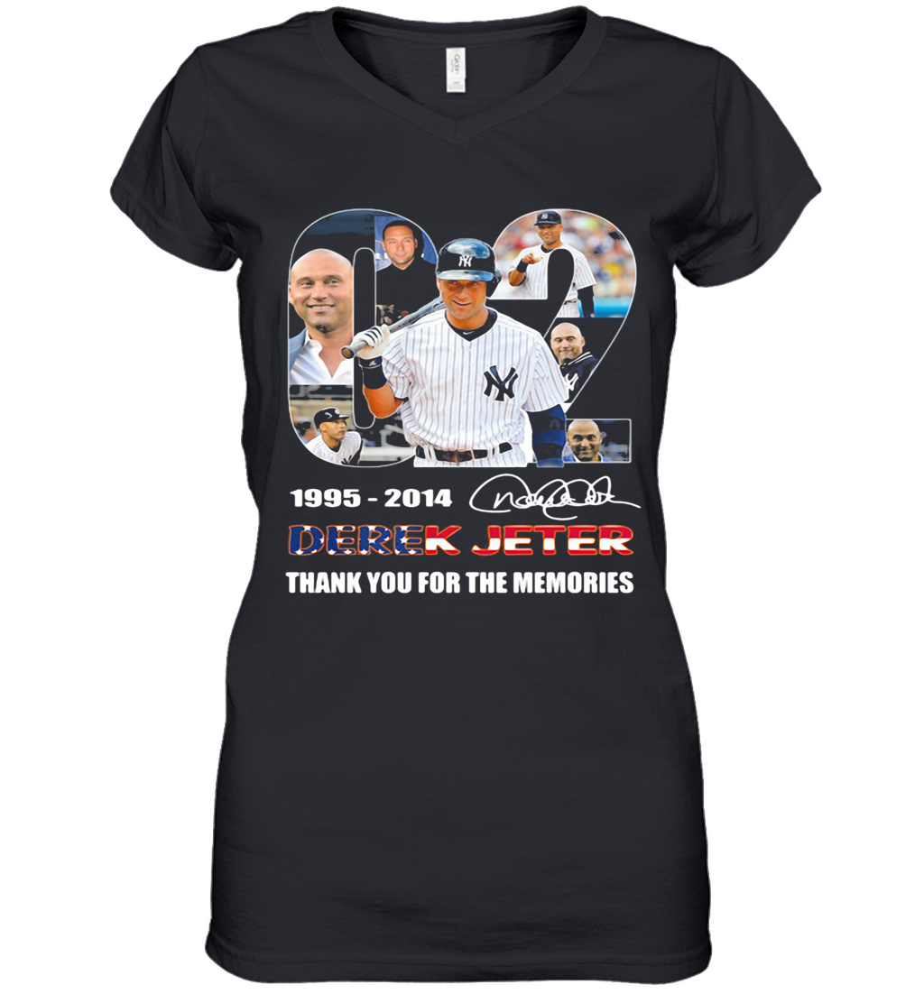 02 1995 2014 Derek Jeter Thank You For The Memories Signature Women's V-Neck T-Shirt