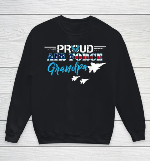 Grandpa Funny Gift Apparel  Proud Air Force Grandpa Gift Us Military Youth Sweatshirt