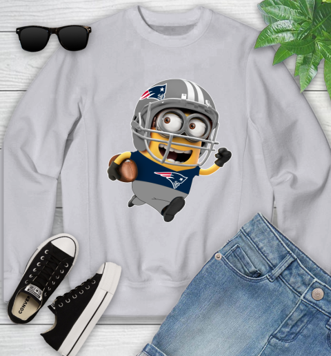 NFL New England Patriots Minions Disney Football Sports Youth Sweatshirt 4