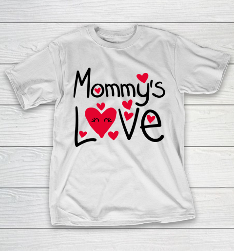 Mother's Day Funny Gift Ideas Apparel  Mommy's love T Shirt T-Shirt
