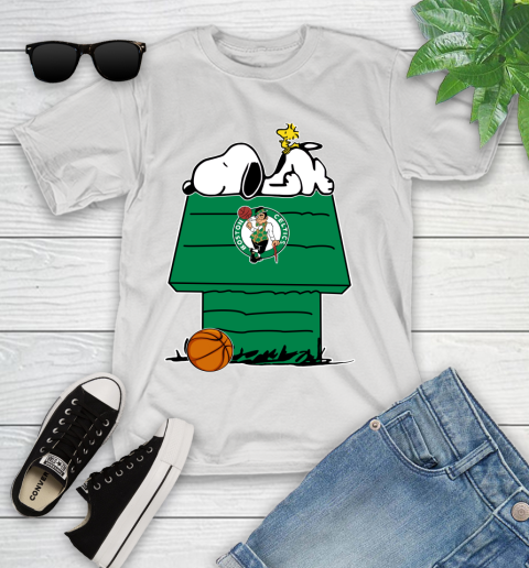 Boston Celtics NBA Basketball Snoopy Woodstock The Peanuts Movie Youth T-Shirt