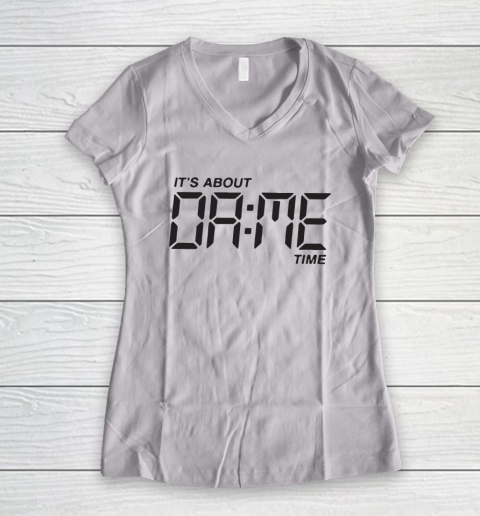 Dame Time Women's V-Neck T-Shirt