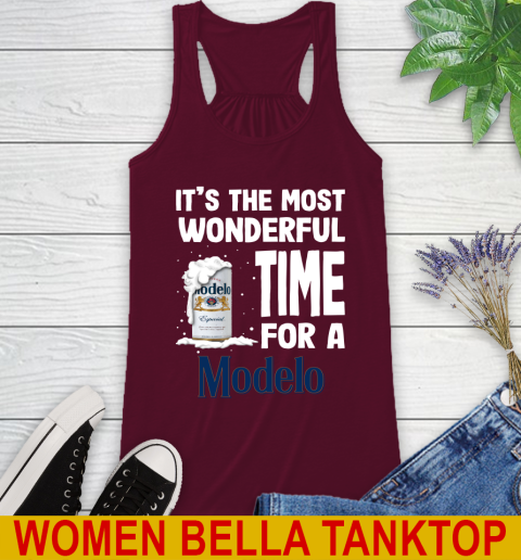 I't the most wonderful time for a Modelo Especial beer lovers 38