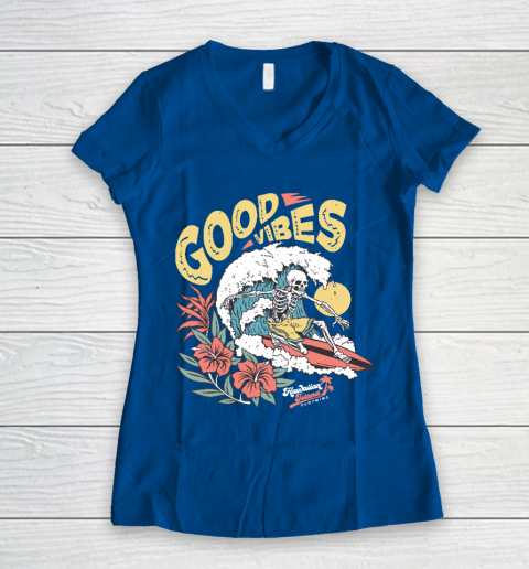 Good Vibes Skeleton Surfer Women's V-Neck T-Shirt 7