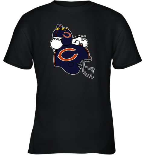 Snoopy And Woodstock Resting On Chicago Bears Helmet Youth T-Shirt