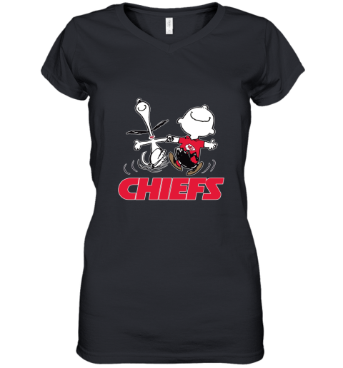 Snoopy And Charlie Brown Happy Kansas City Chiefs Fans Women's V-Neck T-Shirt