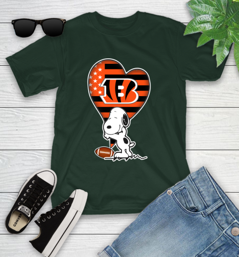Cincinnati Bengals NFL Football The Peanuts Movie Adorable Snoopy Youth T-Shirt 5