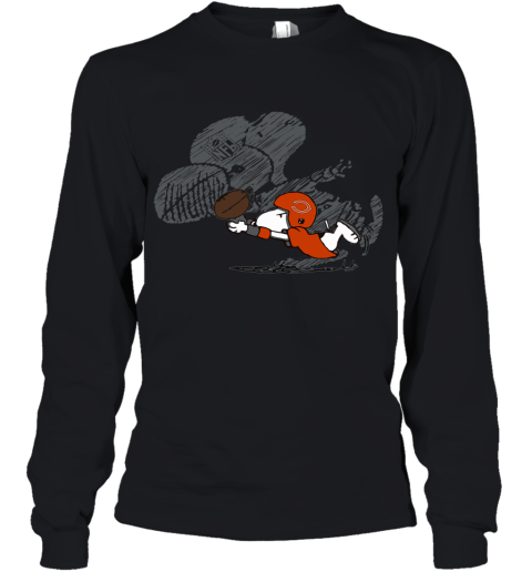 Chicago Bears Snoopy Plays The Football Game Youth Long Sleeve