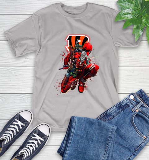 NFL Deadpool Marvel Comics Sports Football Cincinnati Bengals T-Shirt 12