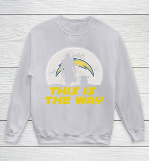 Los Angeles Chargers NFL Football Star Wars Yoda And Mandalorian This Is The Way Youth Sweatshirt 3