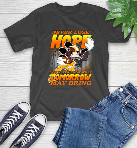Washington Redskins NFL Football Mickey Disney Never Lose Hope T-Shirt