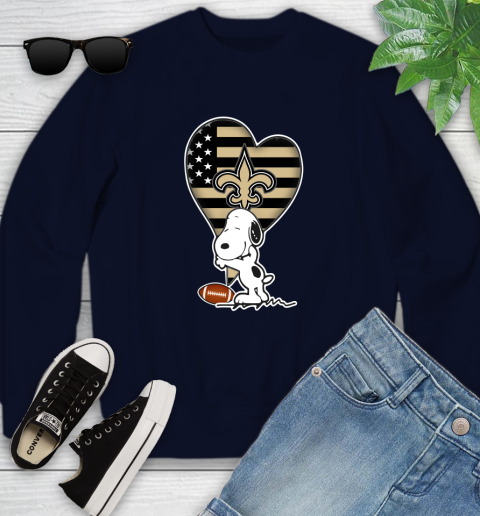 New Orleans Saints NFL Football The Peanuts Movie Adorable Snoopy Youth Sweatshirt 3