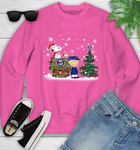 MLB Minnesota Twins Snoopy Charlie Brown Christmas Baseball Commissioner's Trophy Youth Sweatshirt 6