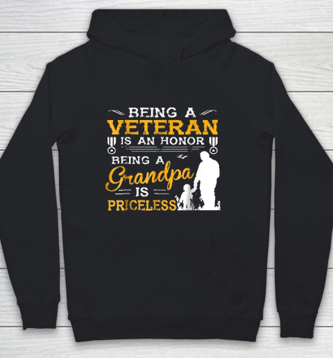 Grandpa Funny Gift Apparel  Mens Veteran Grandpa Gift For Grandfather Youth Hoodie