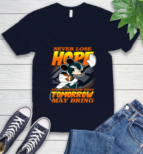 Philadelphia Eagles NFL Football Mickey Disney Never Lose Hope V-Neck T-Shirt 2