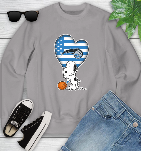 Orlando Magic NBA Basketball The Peanuts Movie Adorable Snoopy Youth Sweatshirt 4