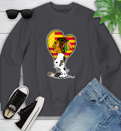 Chicago Blackhawks NHL Hockey The Peanuts Movie Adorable Snoopy Youth Sweatshirt 6