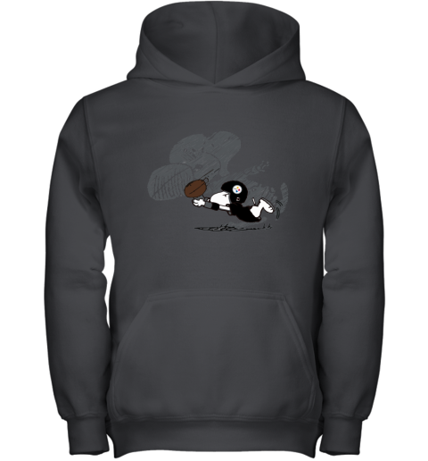 Pittsburg Steelers Snoopy Plays The Football Game Youth Hoodie