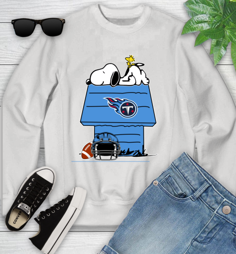 Tennessee Titans NFL Football Snoopy Woodstock The Peanuts Movie Youth Sweatshirt