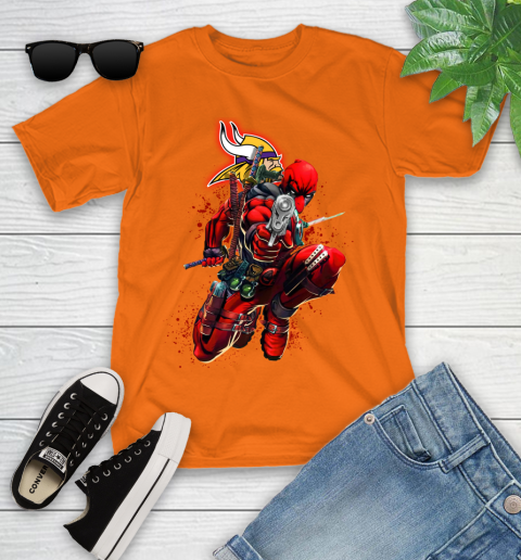 NFL Deadpool Marvel Comics Sports Football Minnesota Vikings Youth T-Shirt 7
