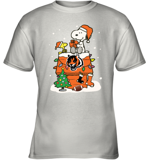 A Happy Christmas With Cincinnati Bengals Snoopy Youth T-Shirt