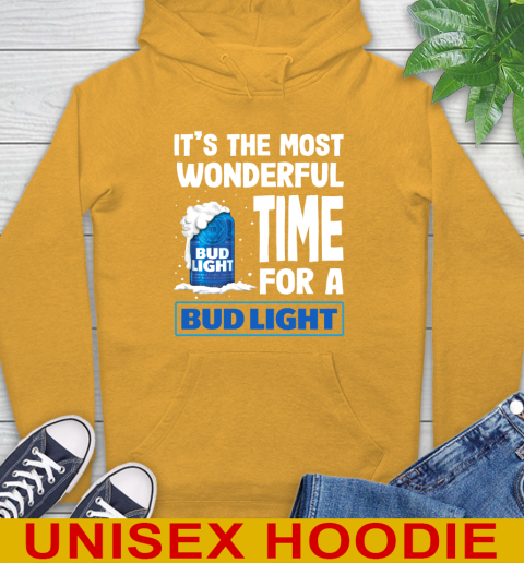 I't the most wonderful time for a Bud Light beer lovers 14
