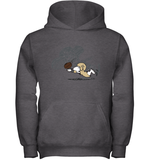 New Orleans Saints Snoopy Plays The Football Game Youth Hoodie