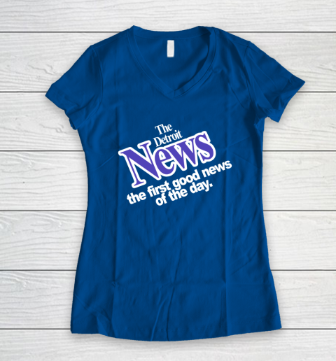 DETROIT NEWS THE FIRST GOOD NEWS OF THE DAY Women's V-Neck T-Shirt 7
