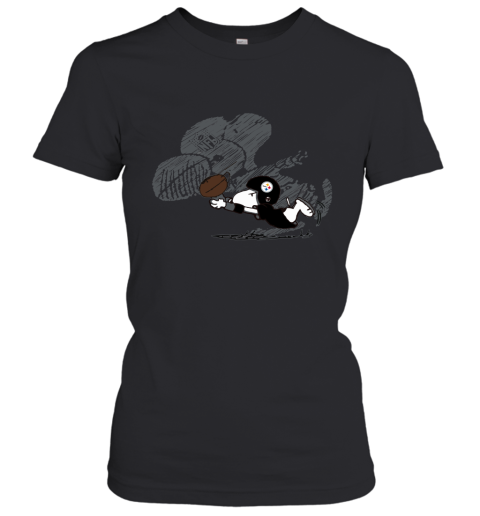 Pittsburg Steelers Snoopy Plays The Football Game Women's T-Shirt