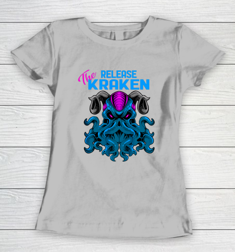 Kraken Sea Monster Vintage Release the Kraken Giant Kraken Women's T-Shirt 3