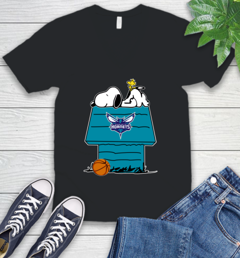 Charlotte Hornets NBA Basketball Snoopy Woodstock The Peanuts Movie V-Neck T-Shirt 2
