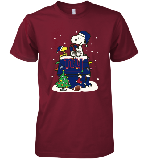 A Happy Christmas With New York Giants Snoopy Premium Men's T-Shirt