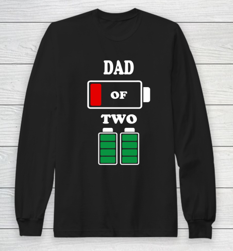 Dad of 2 Kids Funny Battery Father's Day Long Sleeve T-Shirt
