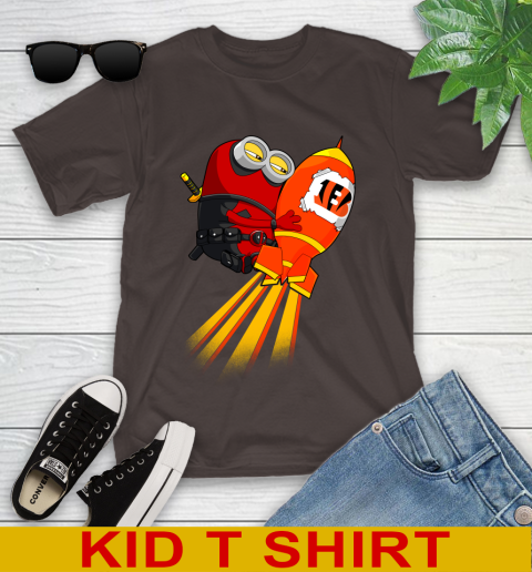 NFL Football Cincinnati Bengals Deadpool Minion Marvel Shirt Youth T-Shirt 6