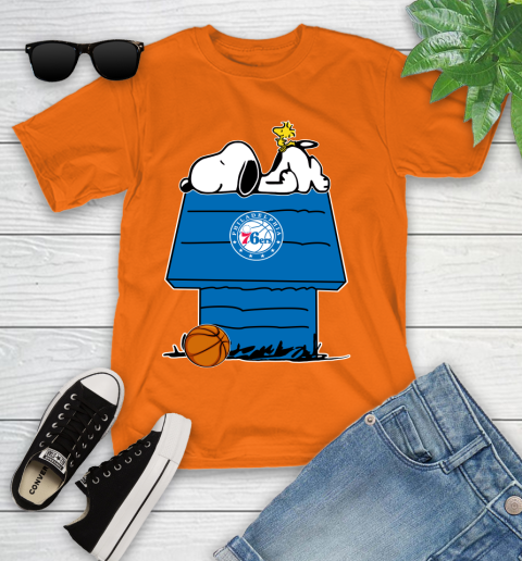 Philadelphia 76ers NBA Basketball Snoopy Woodstock The Peanuts Movie Youth T-Shirt 7
